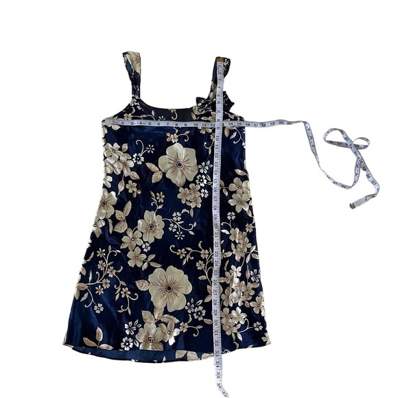 LA Intimates Vintage Floral Bow Detail Satiny Slip Women's Size S - Picture 9 of 9